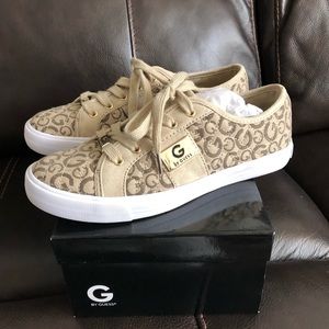 G by Guess
